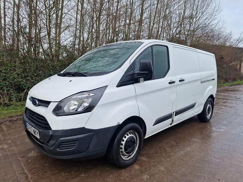 White Used 2017 Ford Transit Custom | £2,795 - Image 1/4