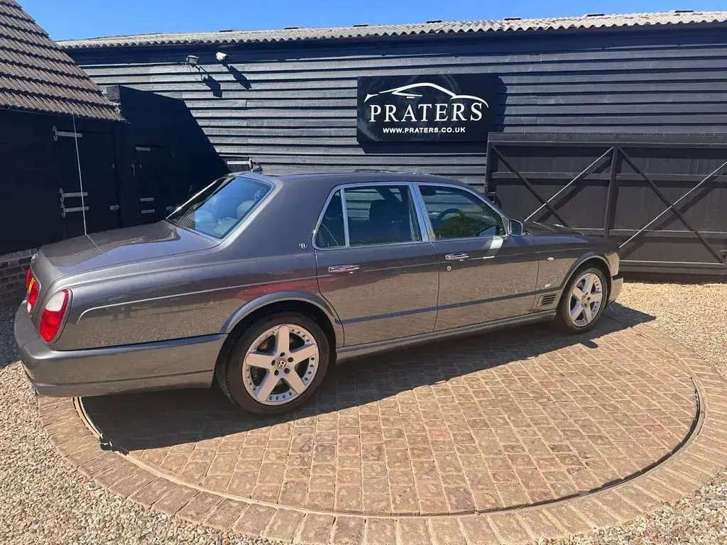 Used Bentley Arnage Mulliner 500 HP (367 kW) 2007 Grey Sedan