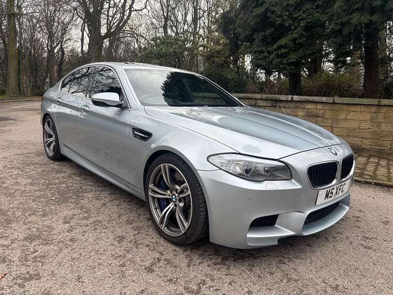 Used BMW M5 Impressive 560 HP (411 kW) 2013 Blue Sedan