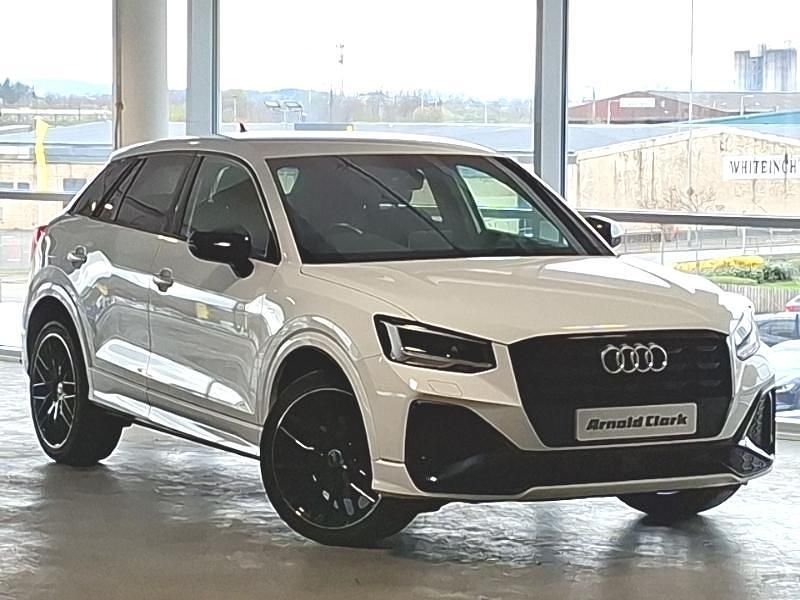 Used Audi Q2 Black Edition 150 HP (110 kW) 2021 White SUV