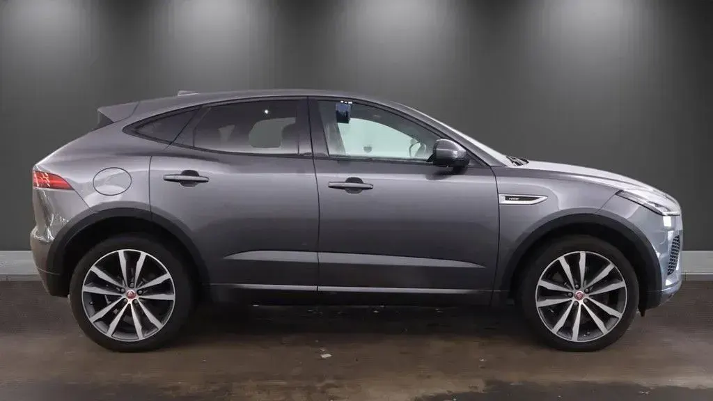 Used Jaguar E-Pace R-Dynamic 240 HP (176 kW) 2018 Grey SUV