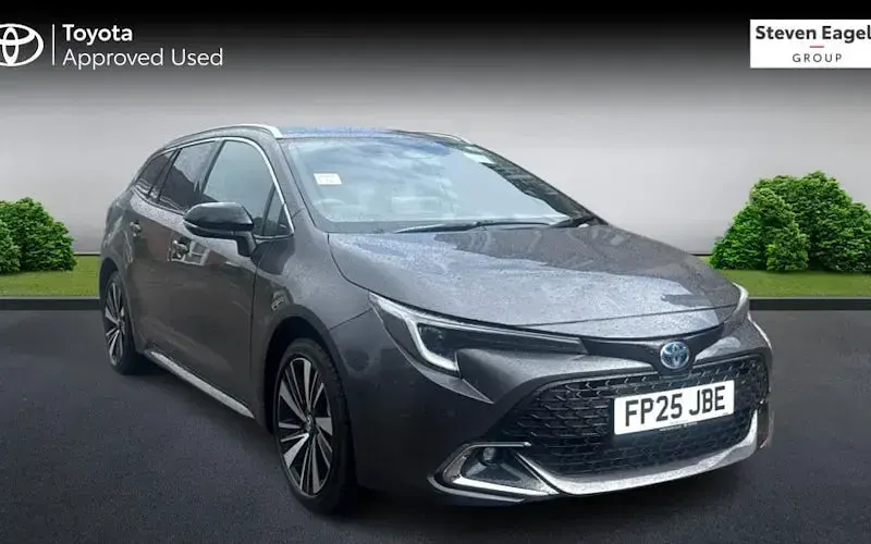Used Toyota Corolla Design 140 HP (102 kW) 2026 Estate
