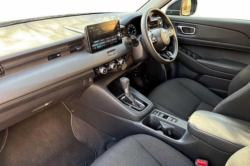 Used Honda HR-V Elegance 131 HP (96 kW) 2023 Black SUV