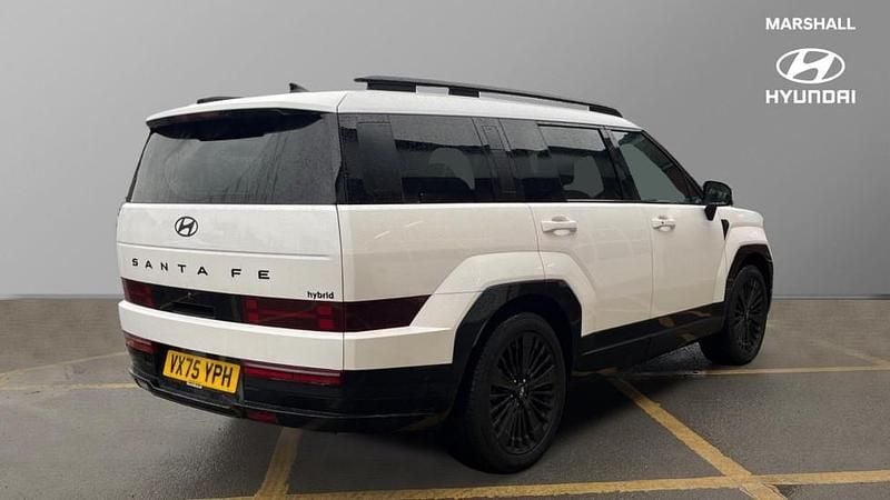 Used Hyundai Santa Fe 215 HP (158 kW) 2025 White SUV