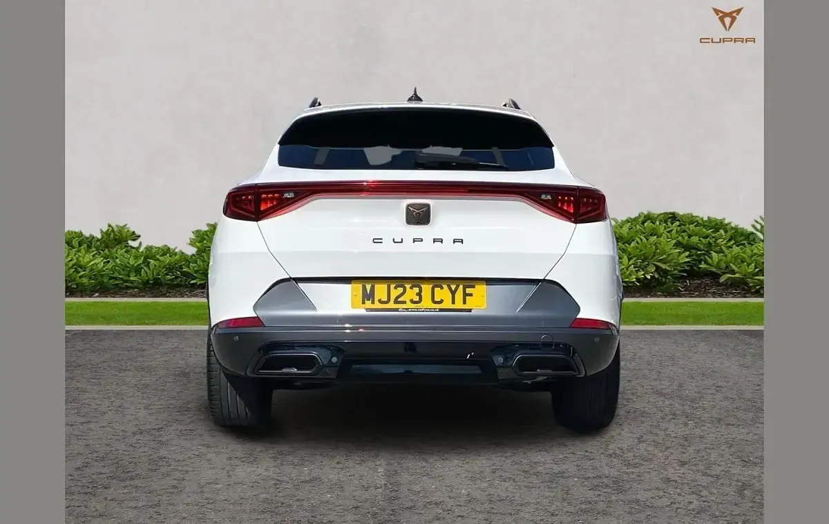 Used Cupra Formentor 150 HP (110 kW) 2023 White SUV