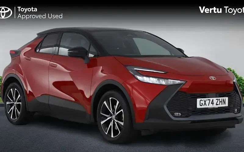 Used Toyota C-HR Design 223 HP (164 kW) 2026 SUV
