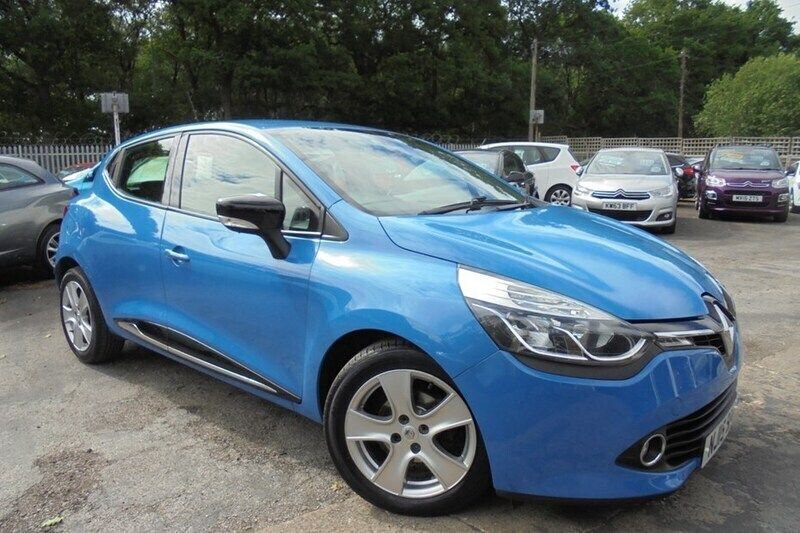 Blue Used 2015 Renault Clio IV Dynamique Hatchback | £5,495 (Fair price) - Image 1/1
