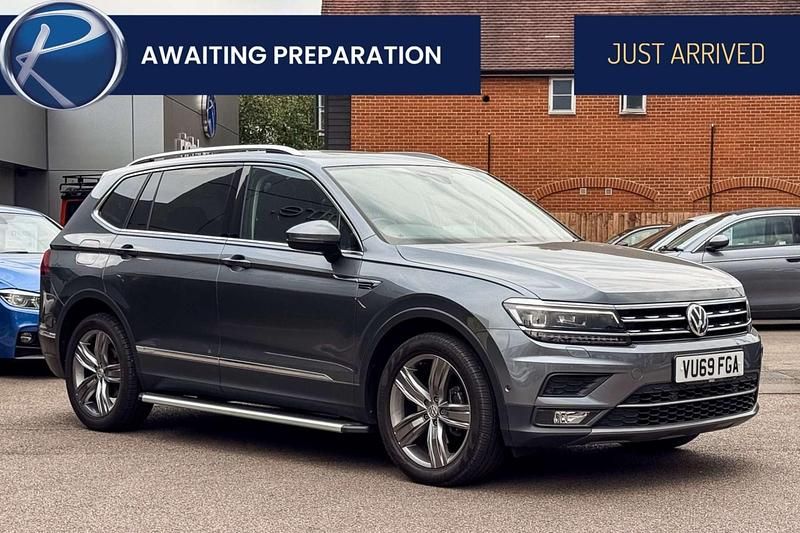 Grey Used 2019 VW Tiguan Allspace SEL SUV | £19,995 (Expensive) - Image 1/1