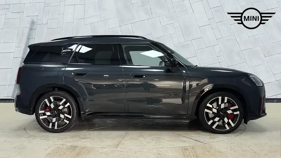 Used Mini John Cooper Works Countryman 296 HP (217 kW) 2024 Grey SUV