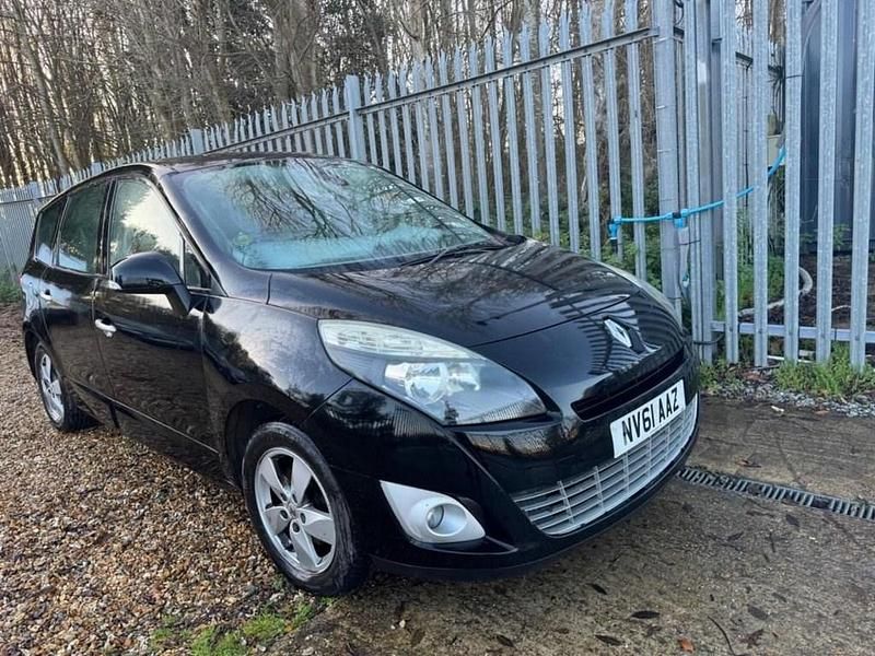 Used Renault Grand Scénic III Dynamique 110 HP (80 kW) 2011 Black MPV