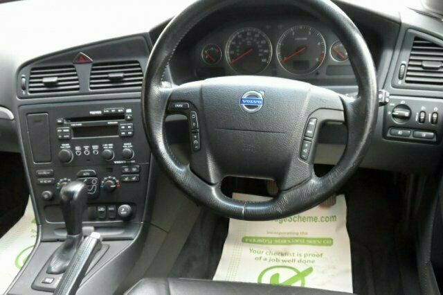 Used Volvo V70 163 HP (119 kW) 2004 Estate