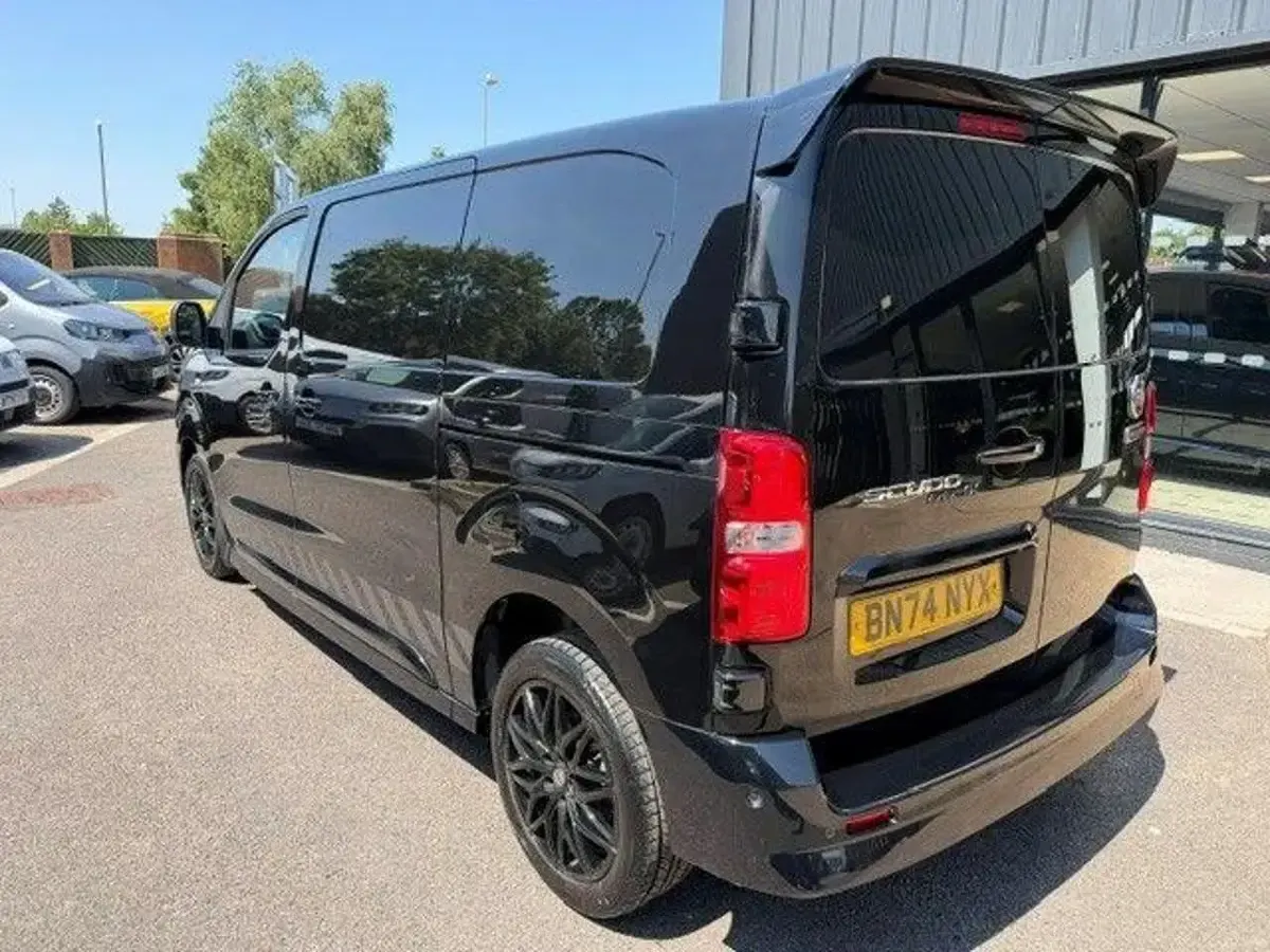 Used Fiat Scudo 145 HP (106 kW) 2024 Black Van