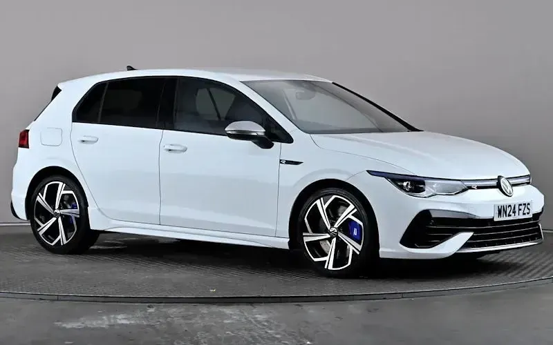 Used VW Golf VIII R 320 HP (235 kW) 2024 Hatchback