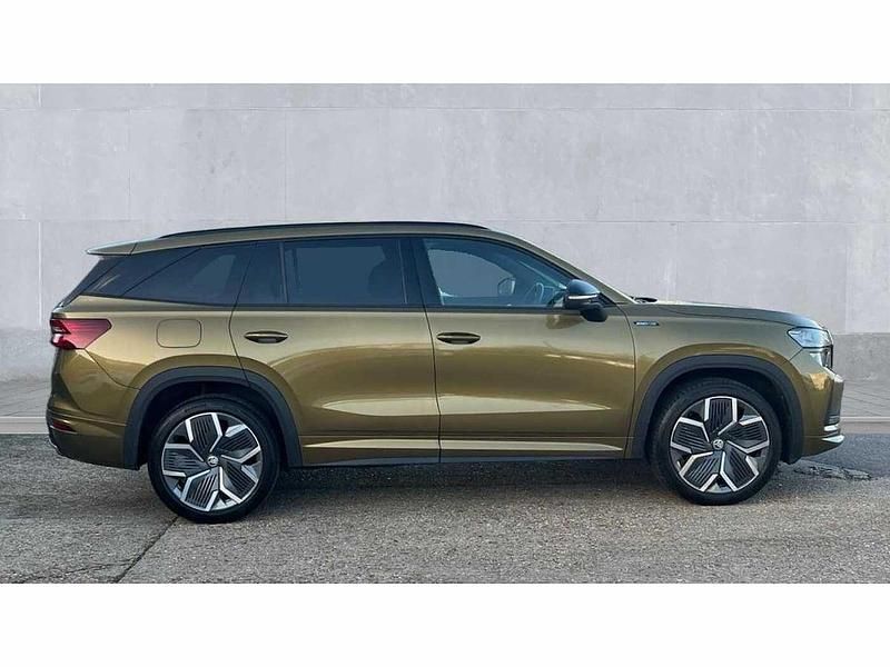 Used Skoda Kodiaq SportLine 193 HP (141 kW) 2025 Bronx gold  SUV