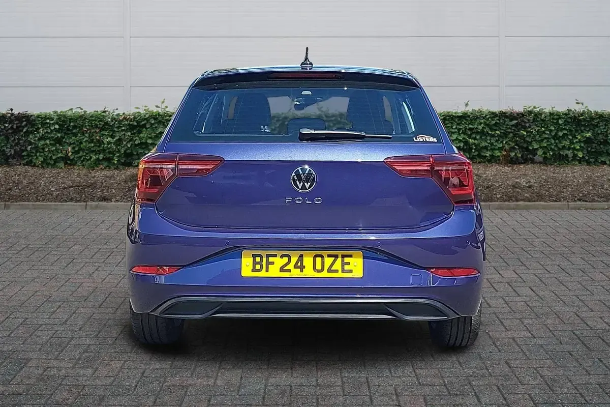 Used VW Polo Style 95 HP (69 kW) 2024 Mauve/purple Hatchback