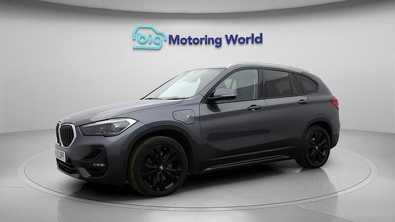 Used BMW X1 Sport Line 220 HP (161 kW) 2022 Grey SUV