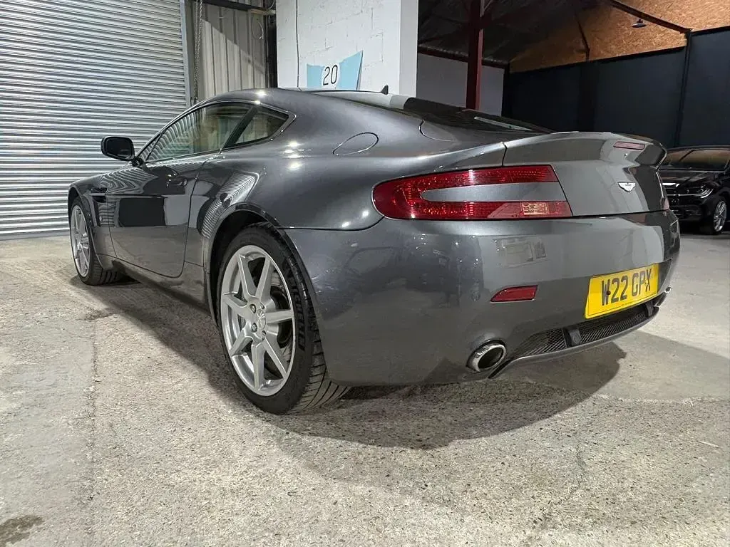 Used Aston Martin Vantage 2005 Silver Coupe