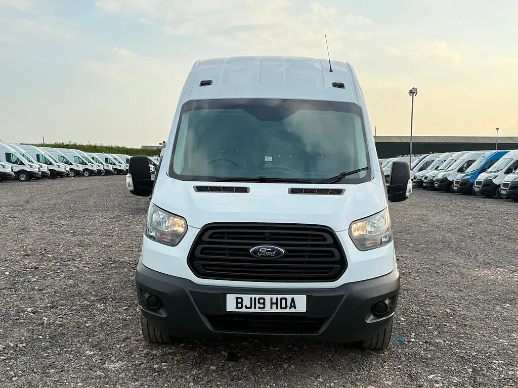 Used Ford Transit 130 HP (95 kW) 2019 White Van
