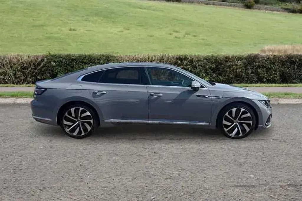 Used VW Arteon R-line 200 HP (147 kW) 2023 Grey Hatchback