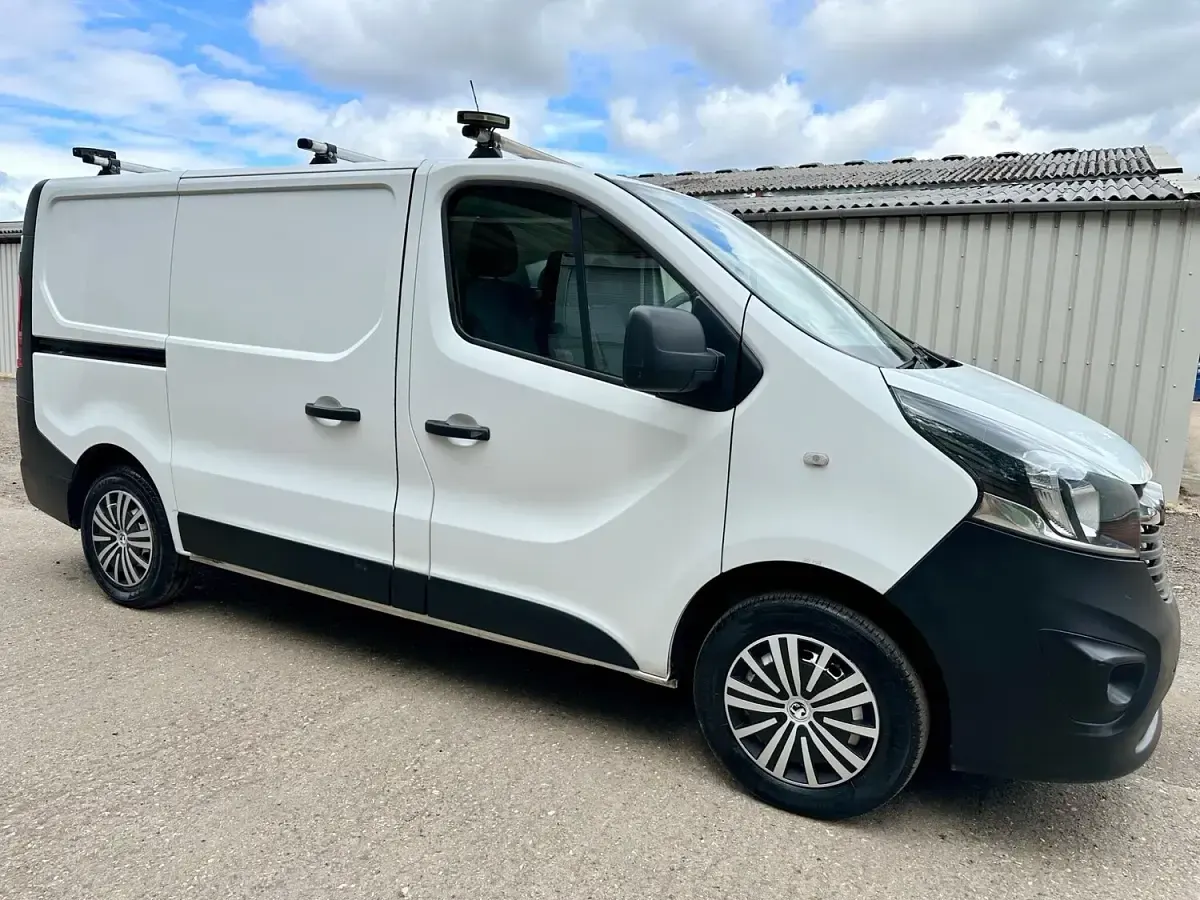 Used Vauxhall Vivaro S 2018 White