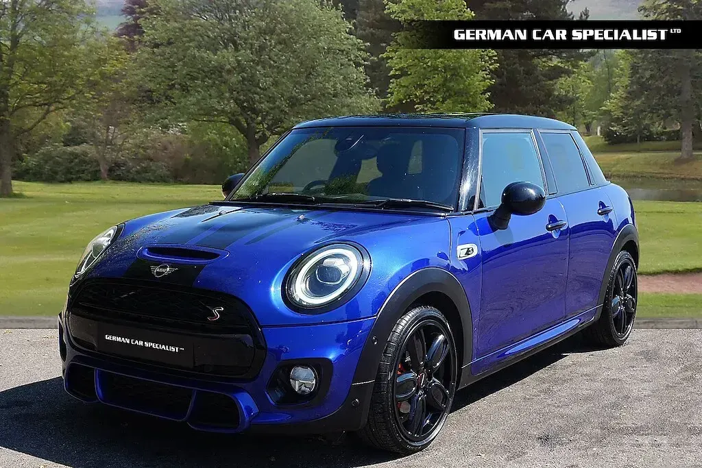 Used Mini Cooper S Sport 192 HP (141 kW) 2018 Blue Hatchback
