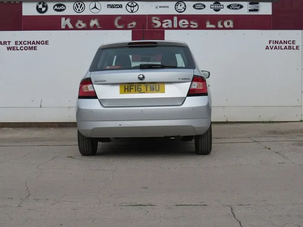 Used Skoda Fabia SE 110 HP (80 kW) 2016 Silver Hatchback