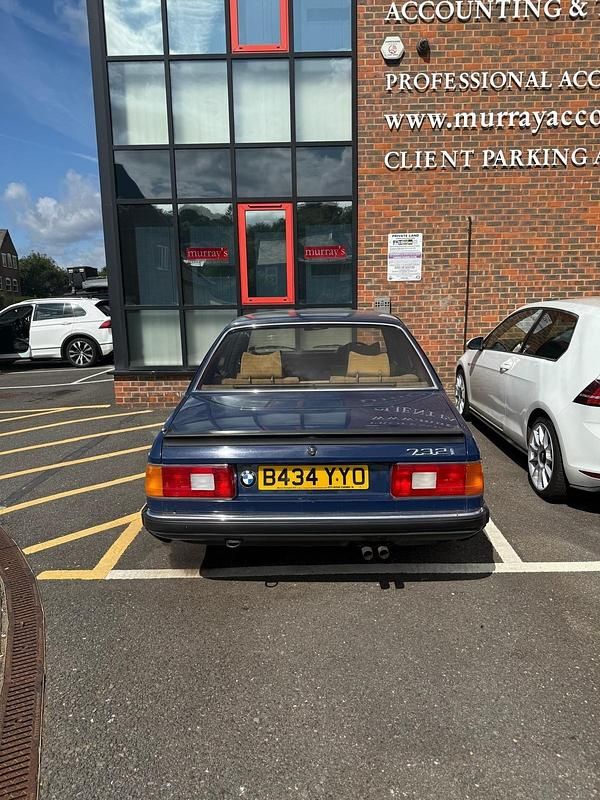 Used BMW 732 1985 Blue Sedan