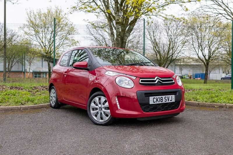 Used Citroën C1 Feel 68 HP (50 kW) 2018 Red Hatchback