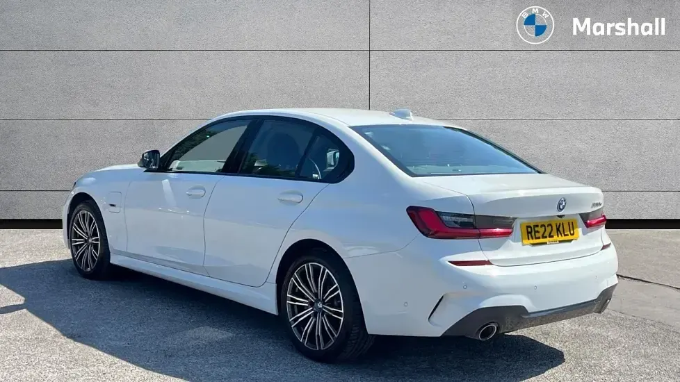 Used BMW 330 M Sport 288 HP (211 kW) 2022 White Sedan