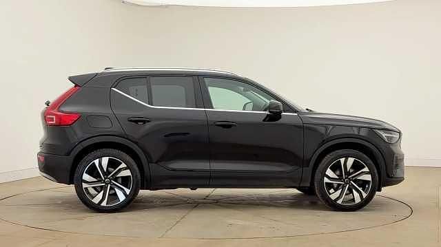 Used Volvo XC40 Ultra 161 HP (118 kW) 2025 Black SUV