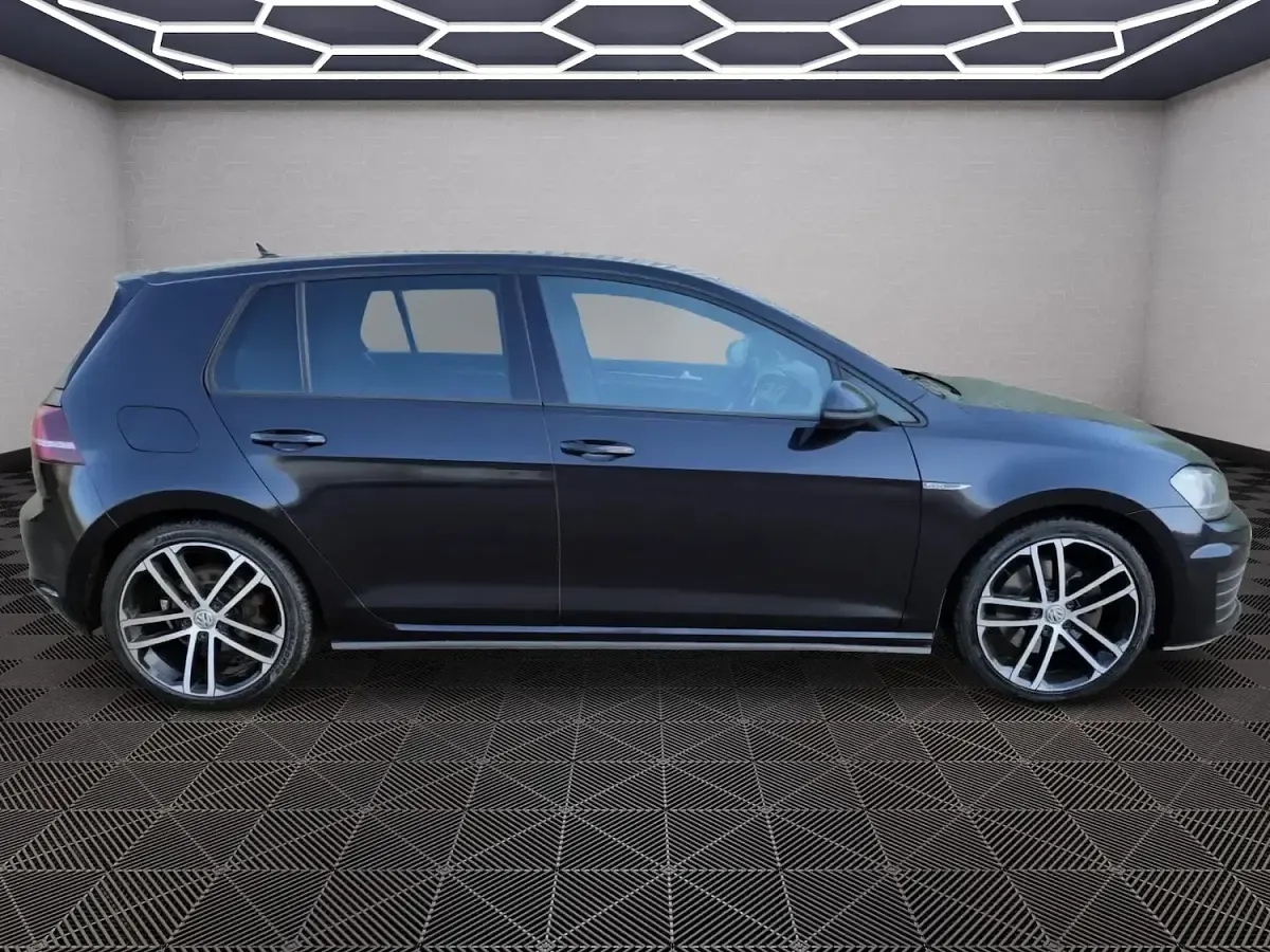 Used VW Golf VII GTD 2017 Black Hatchback