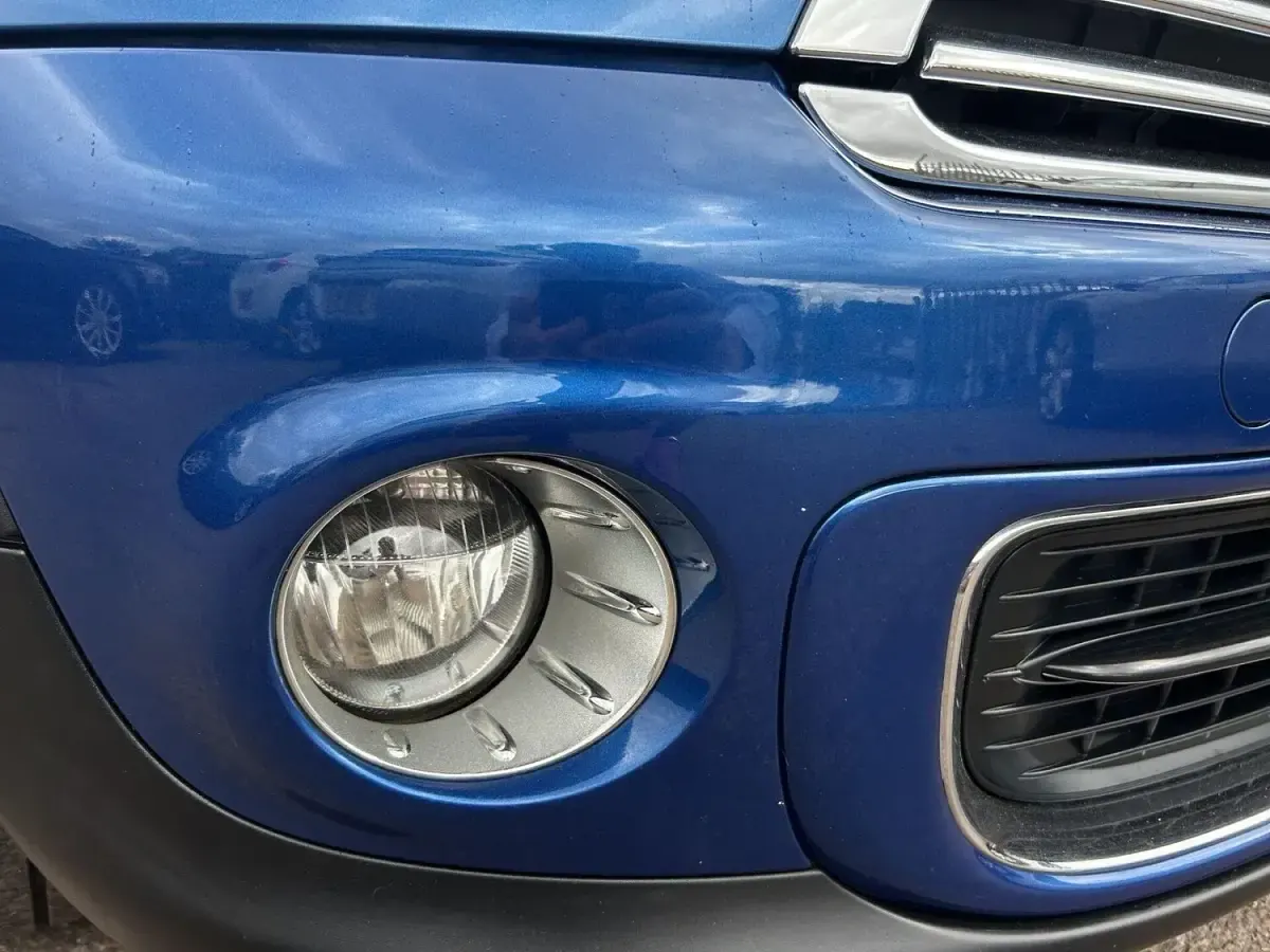 Used Mini ONE Hatch 98 HP (72 kW) 2011 Blue Hatchback