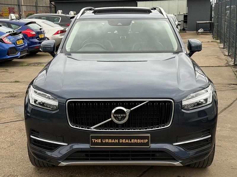 Used Volvo XC90 Momentum 2017 Blue SUV