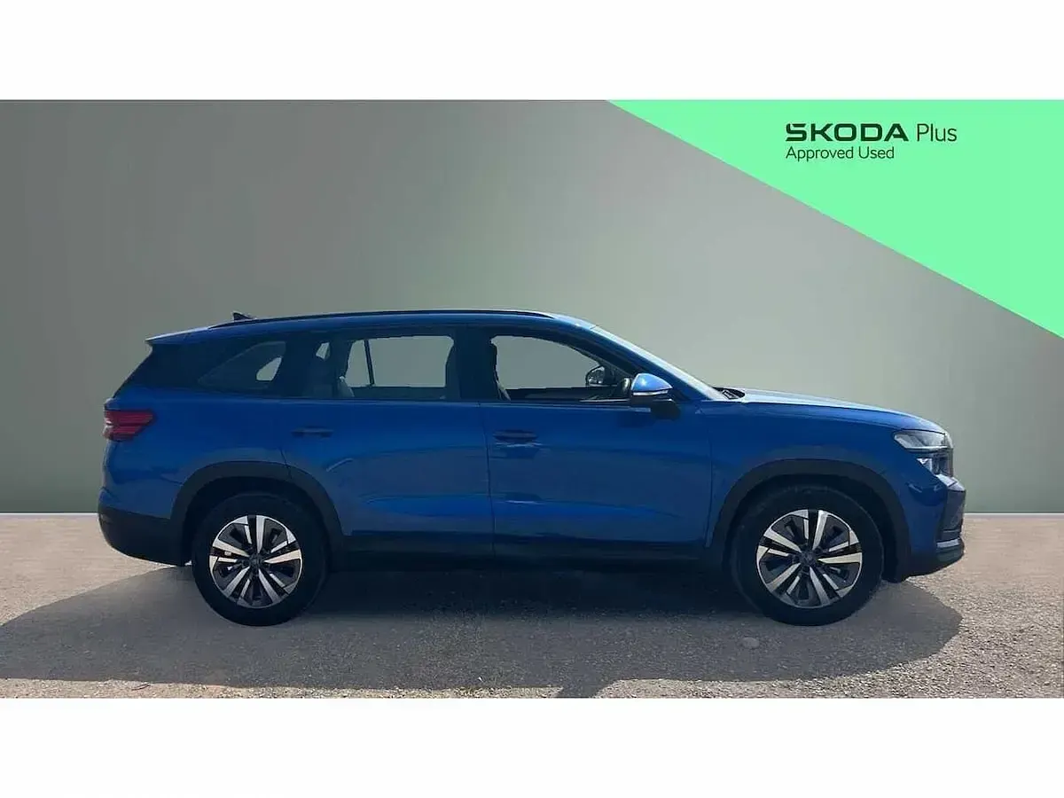 Used Skoda Kodiaq SE 110 HP (80 kW) 2025 Race blue metallic SUV