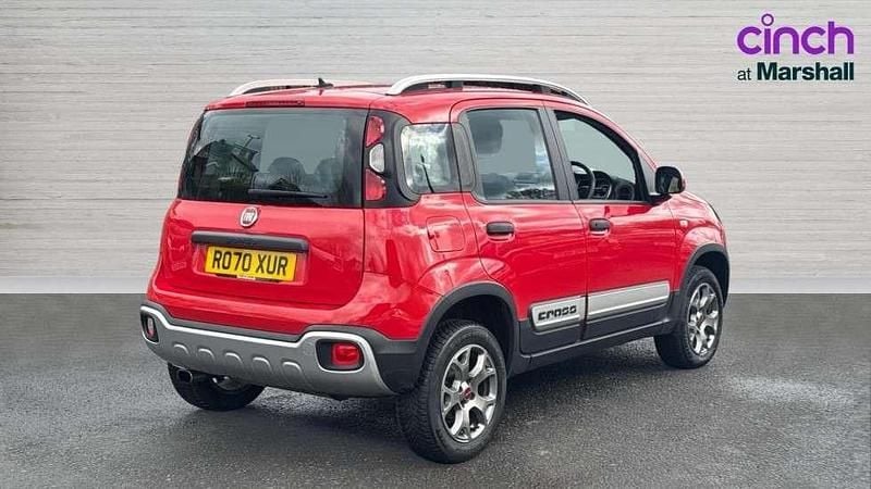 Used Fiat Panda Cross Cross 90 HP (66 kW) 2020 Red Hatchback