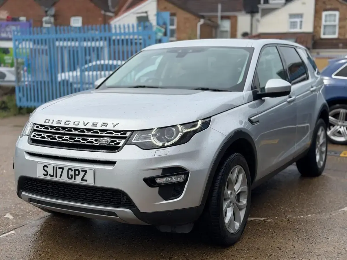 Used Land Rover Discovery Sport HSE 2017 Silver SUV
