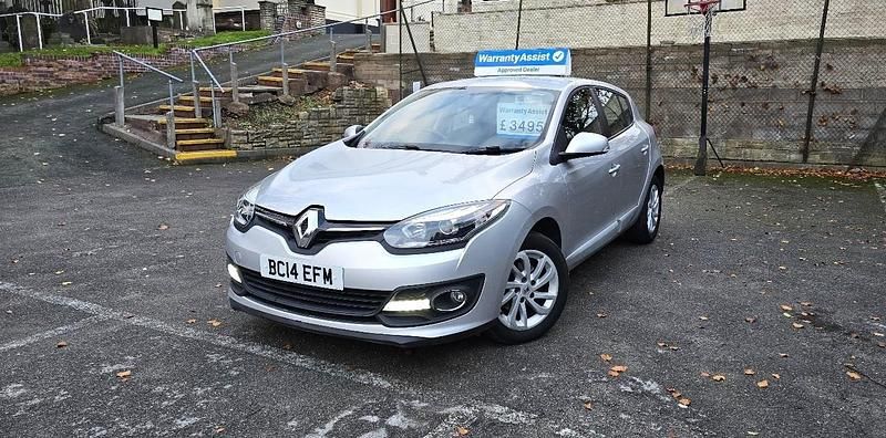 Used Renault Mégane III Expression+ 110 HP (80 kW) 2014 Silver Hatchback