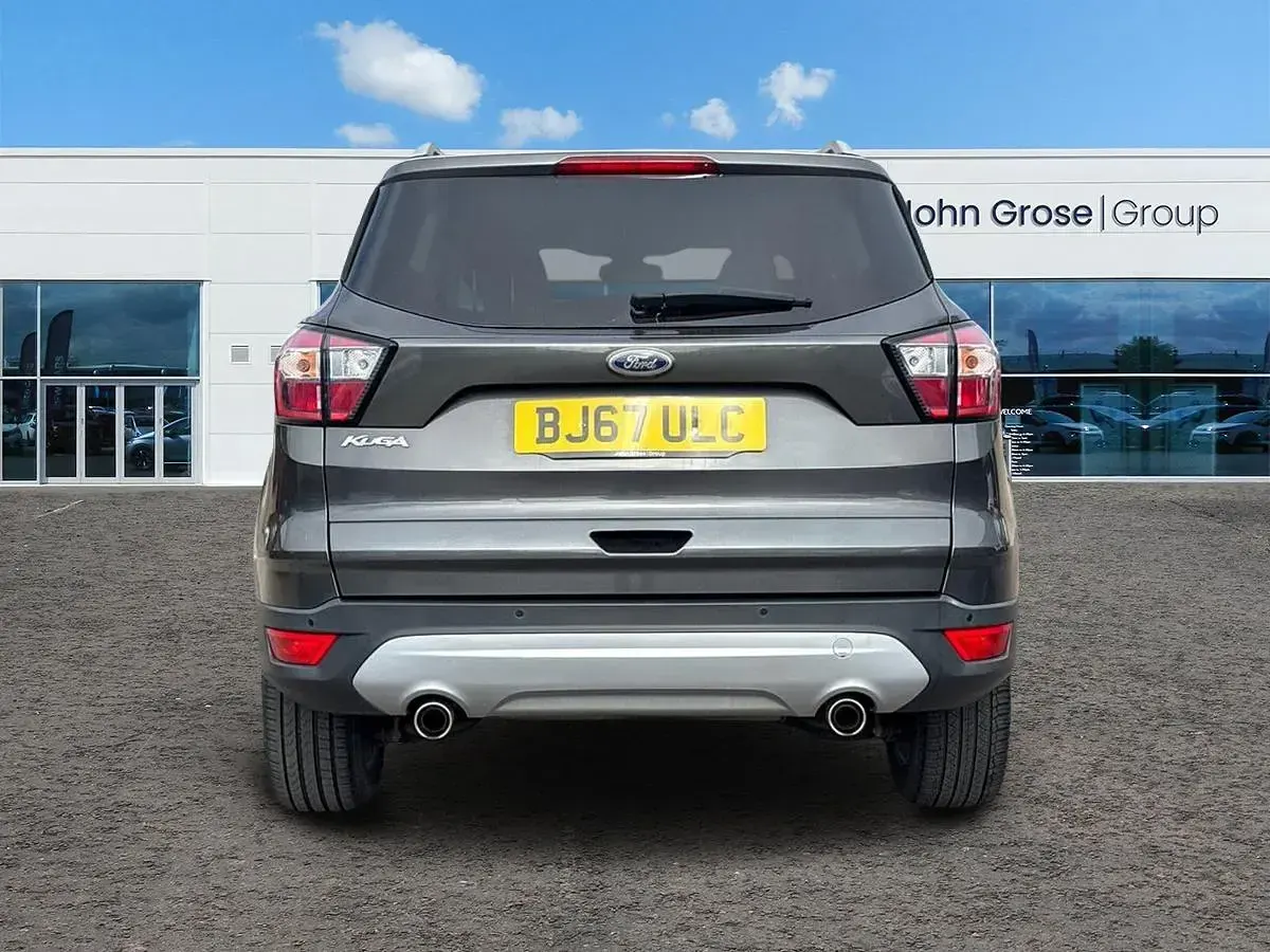 Used Ford Kuga Titanium 120 HP (88 kW) 2017 Grey SUV