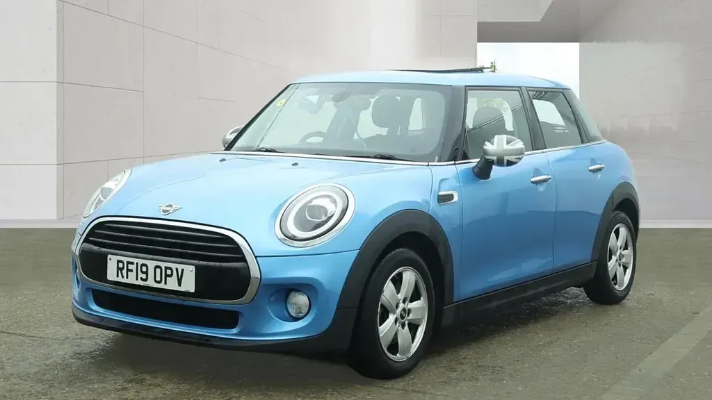 Usado Mini Cooper Classic 2019 Azul Citadino
