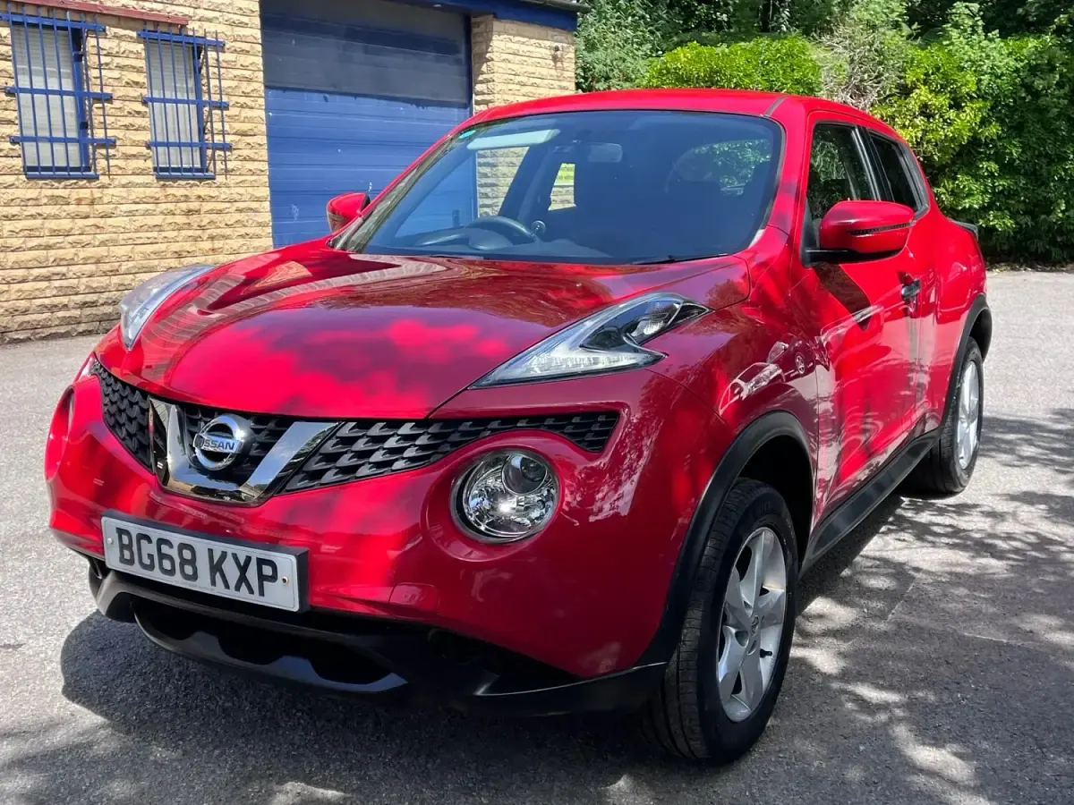 Used Nissan Juke Visia 112 HP (82 kW) 2018 Red SUV