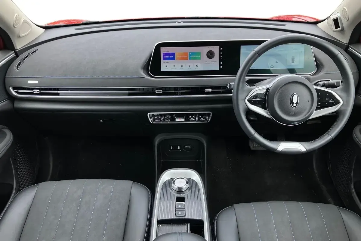 Used Ora 03 125 kW (171 HP) 2025 Red/black Hatchback