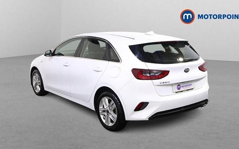Used Kia Ceed 120 HP (88 kW) 2021 Hatchback