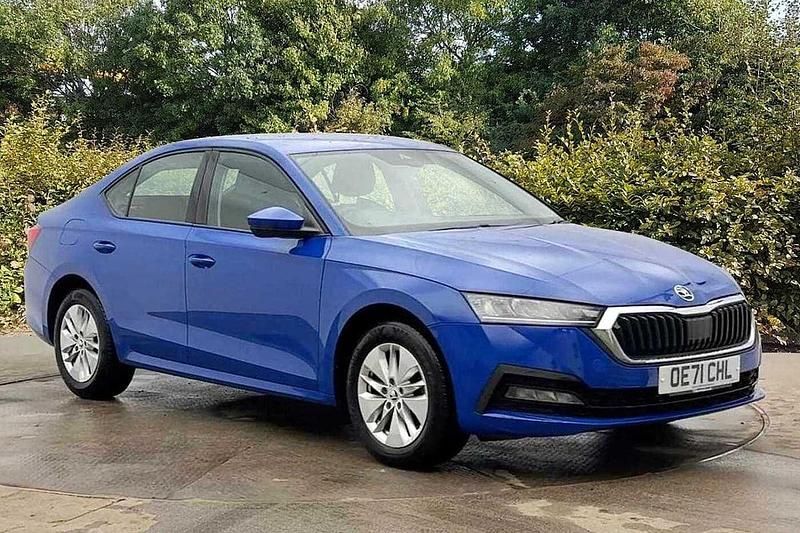 Used Skoda Octavia SE Technology 81 HP (59 kW) 2021 Energy blue Hatchback