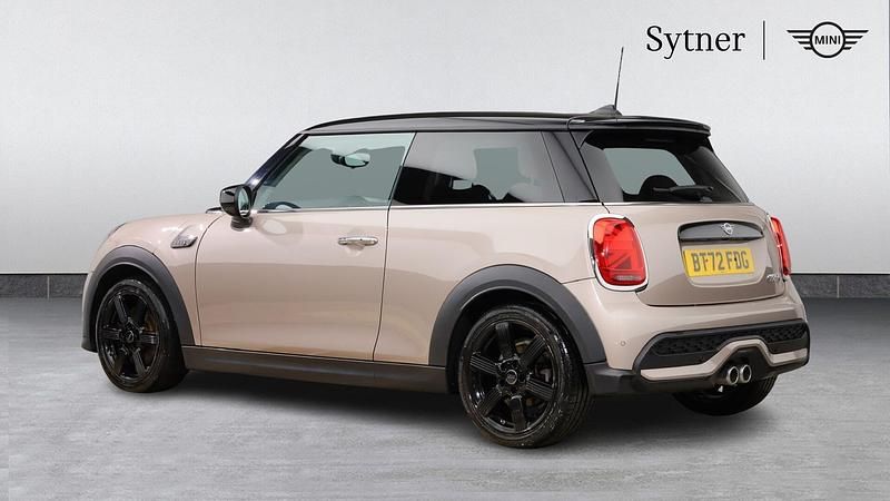 Used Mini Cooper S Classic 176 HP (129 kW) 2023 Grey Hatchback