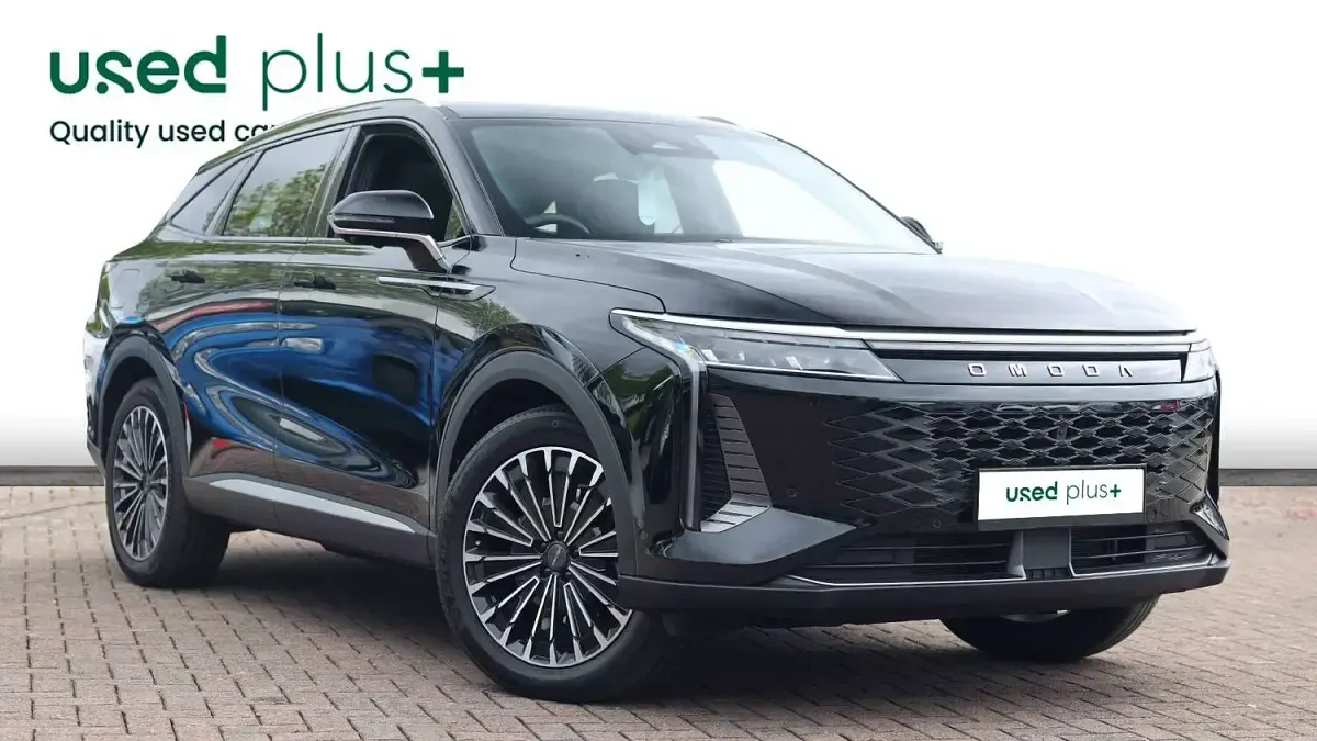 Used Omoda 9 537 HP (394 kW) 2025 Black SUV