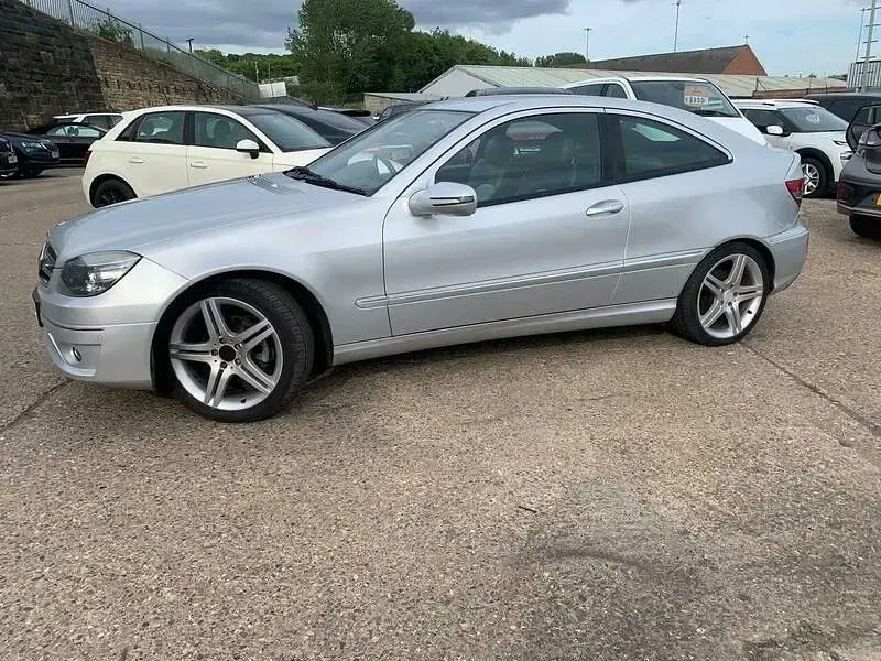 Used Mercedes CLC180 2010 Silver Coupe
