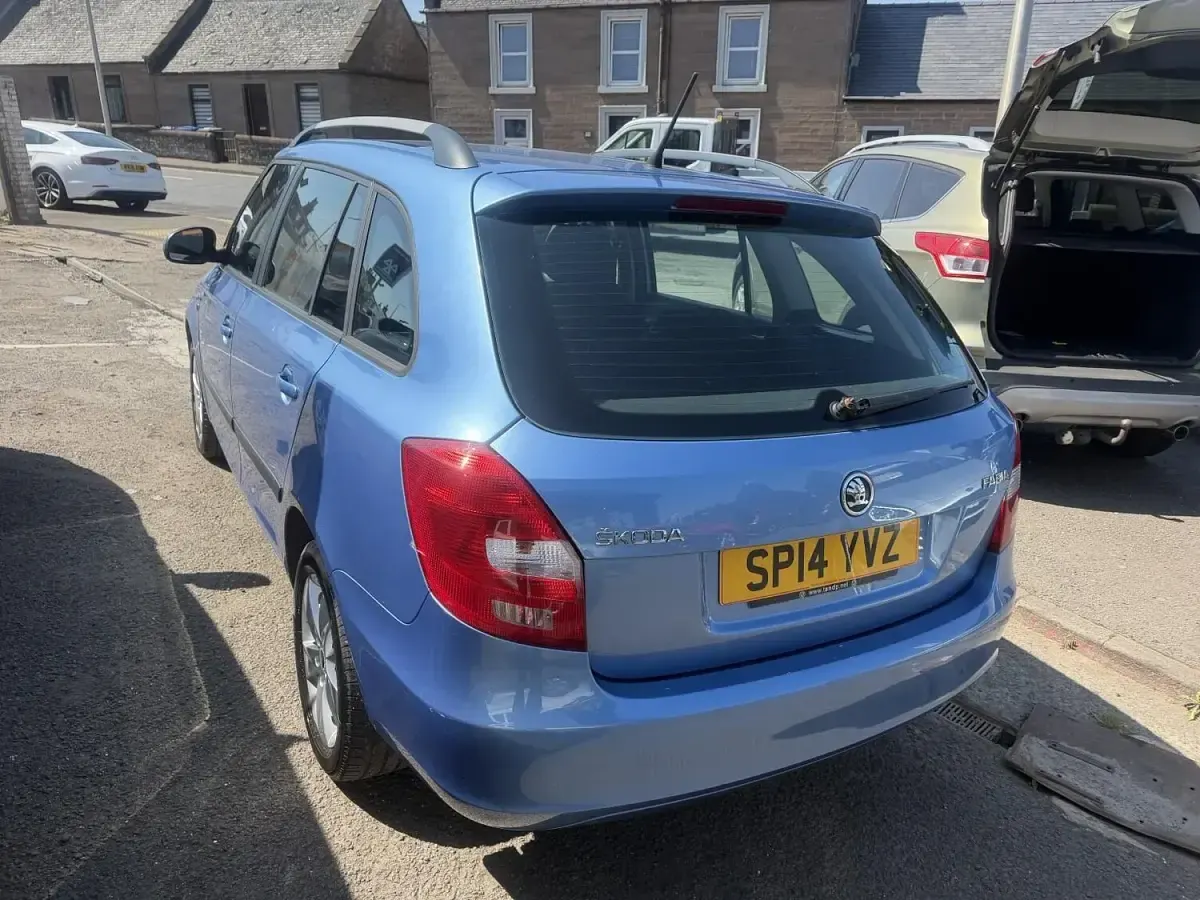 Used Skoda Fabia SE 2014 Blue Estate