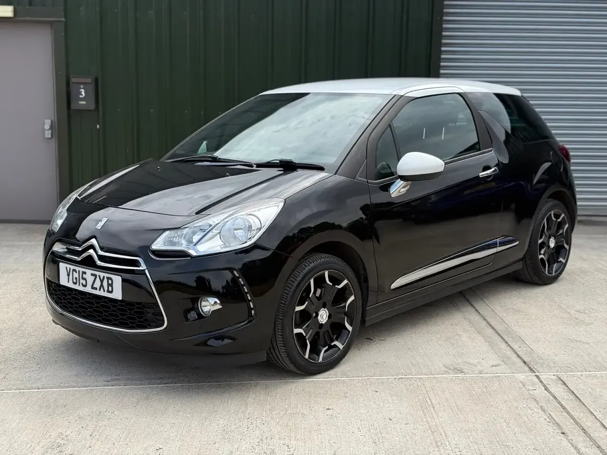 Used Citroën DS3 2015 Black Hatchback
