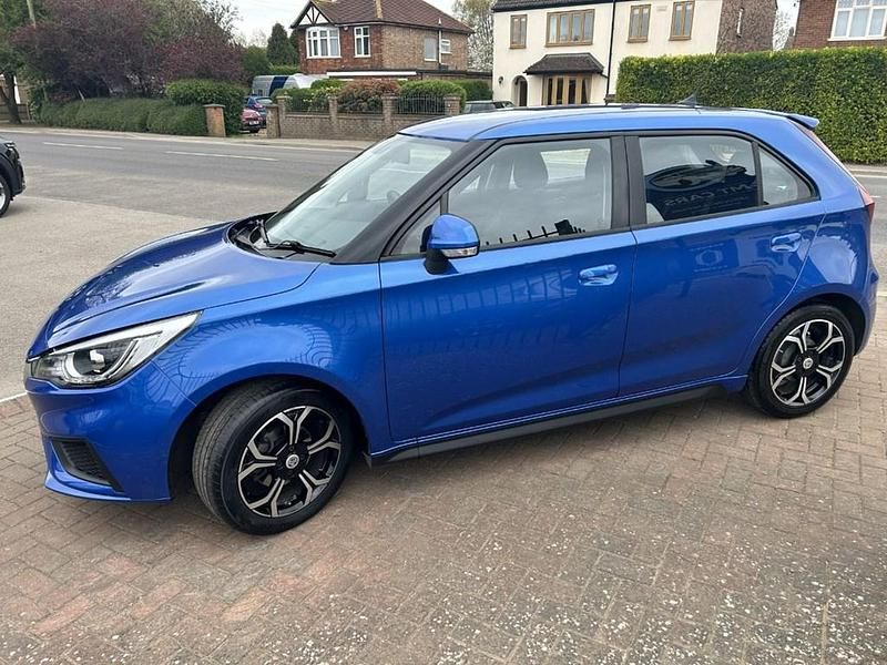 Used MG MG3 Excite 106 HP (77 kW) 2021 Blue Hatchback