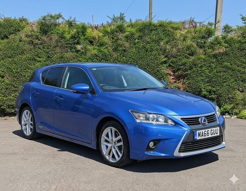 Used Lexus CT200h Luxury Line 2016 Blue Hatchback